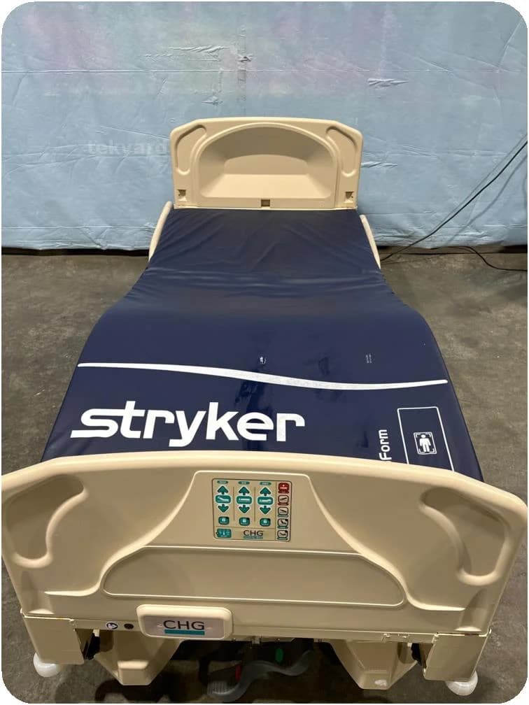STRYKER Spirit Plus 5600 Hospital Bed