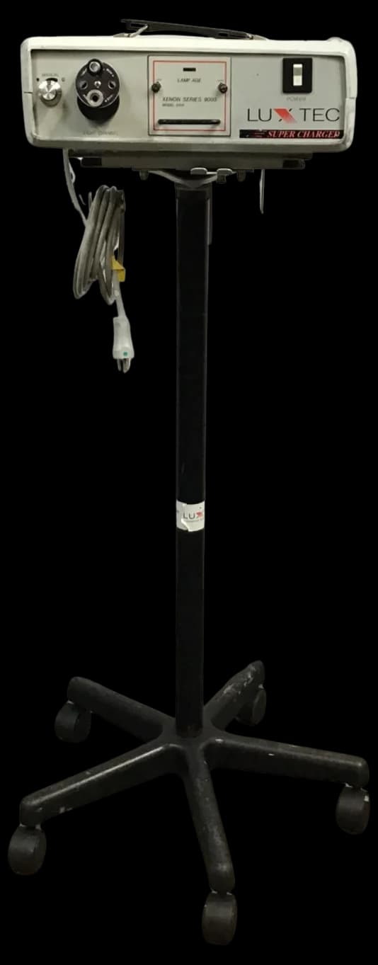 LUXTEC Series 9000 Model 9300 Endoscope light source