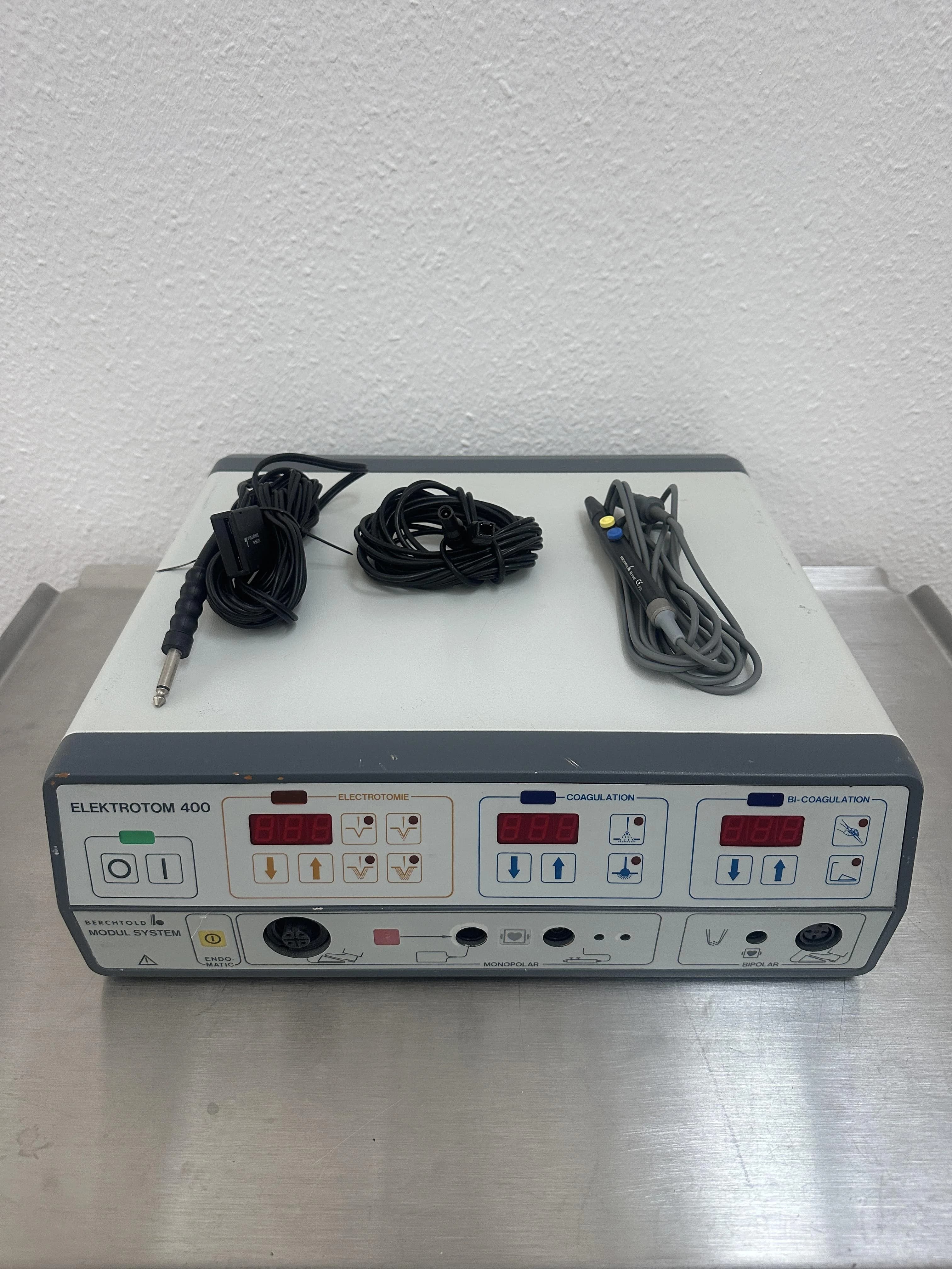 MARTIN Elektrotom 400 Electrosurgical Unit