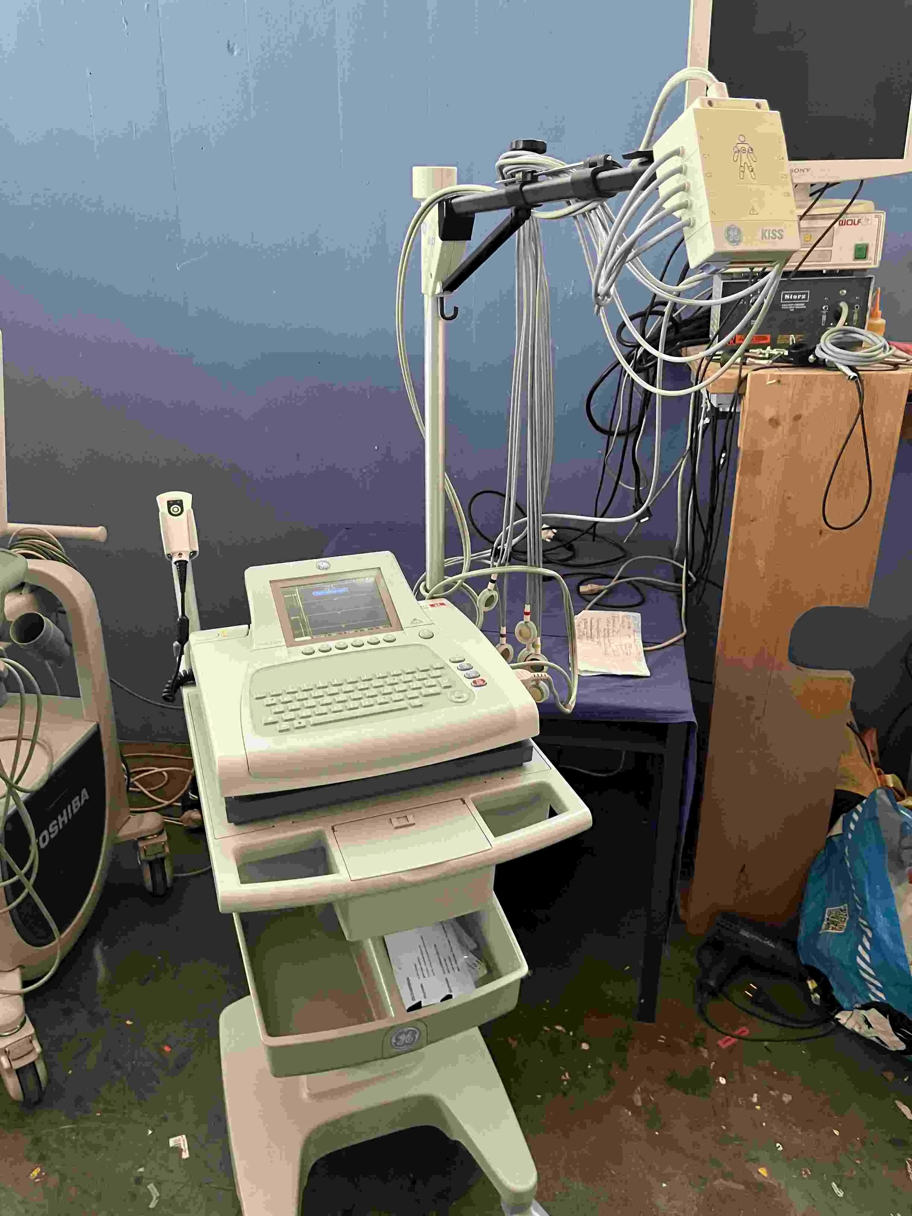 GE MAC 3500 EKG Machine