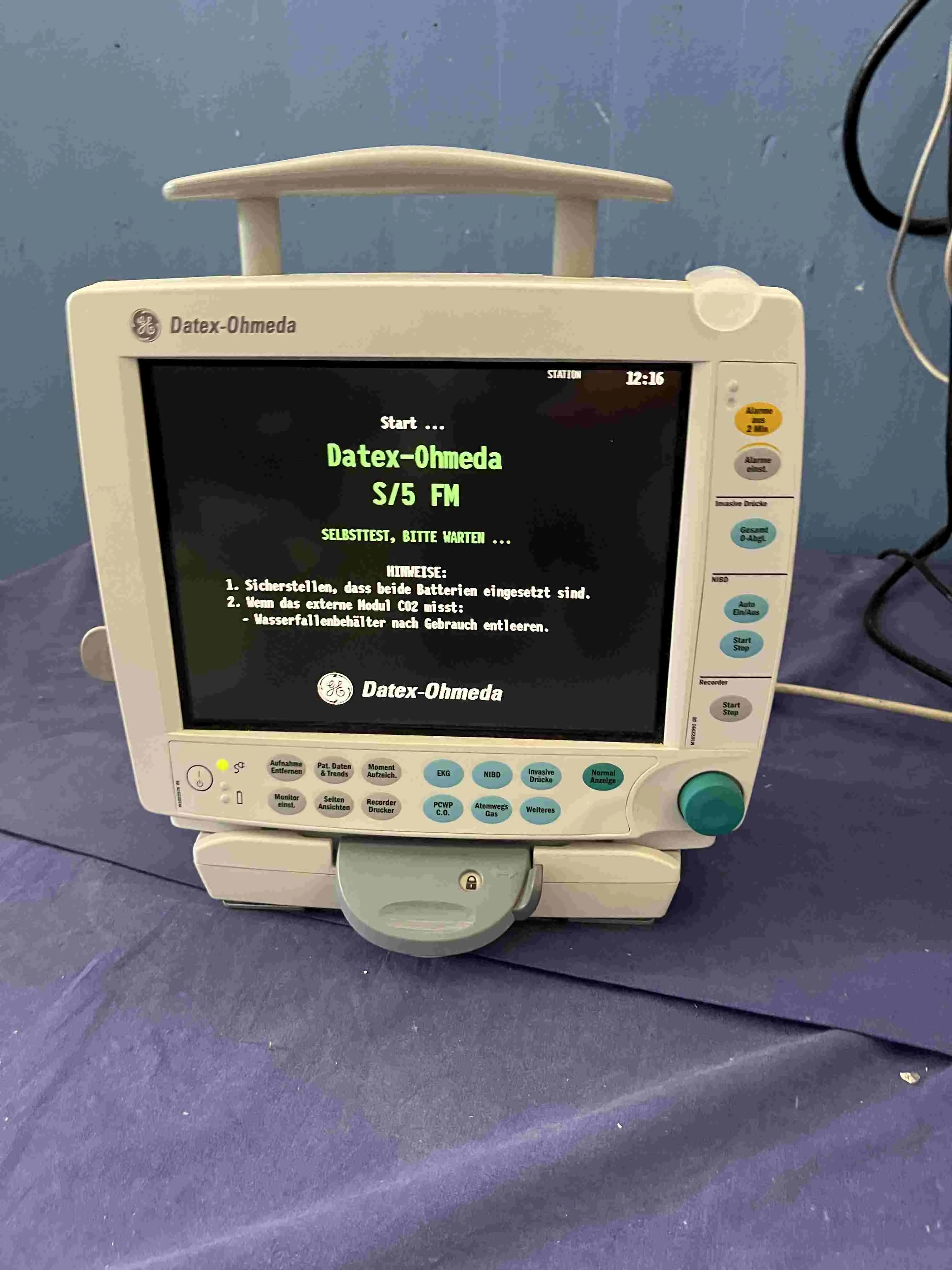 DATEX-OHMEDA S/5 EKG monitor