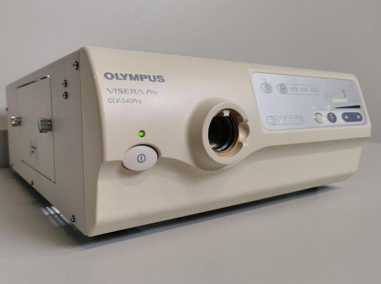 OLYMPUS CLV-S40Pro Endoscope light source