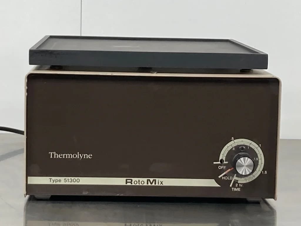 THERMOLYNE 51300 RotorMix Laboratory shaker