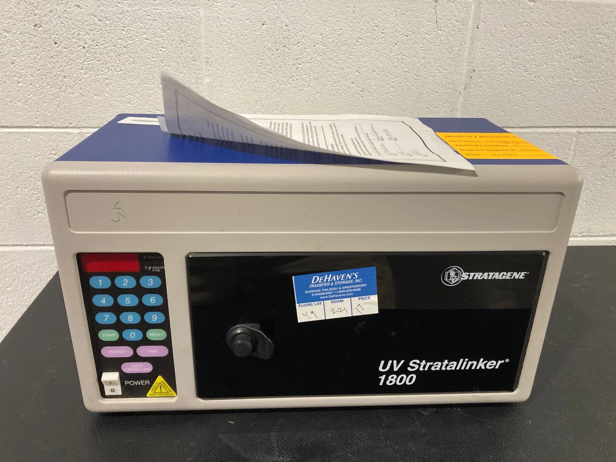STRATAGENE UV Stratalinker 1800 Other Lab equipment