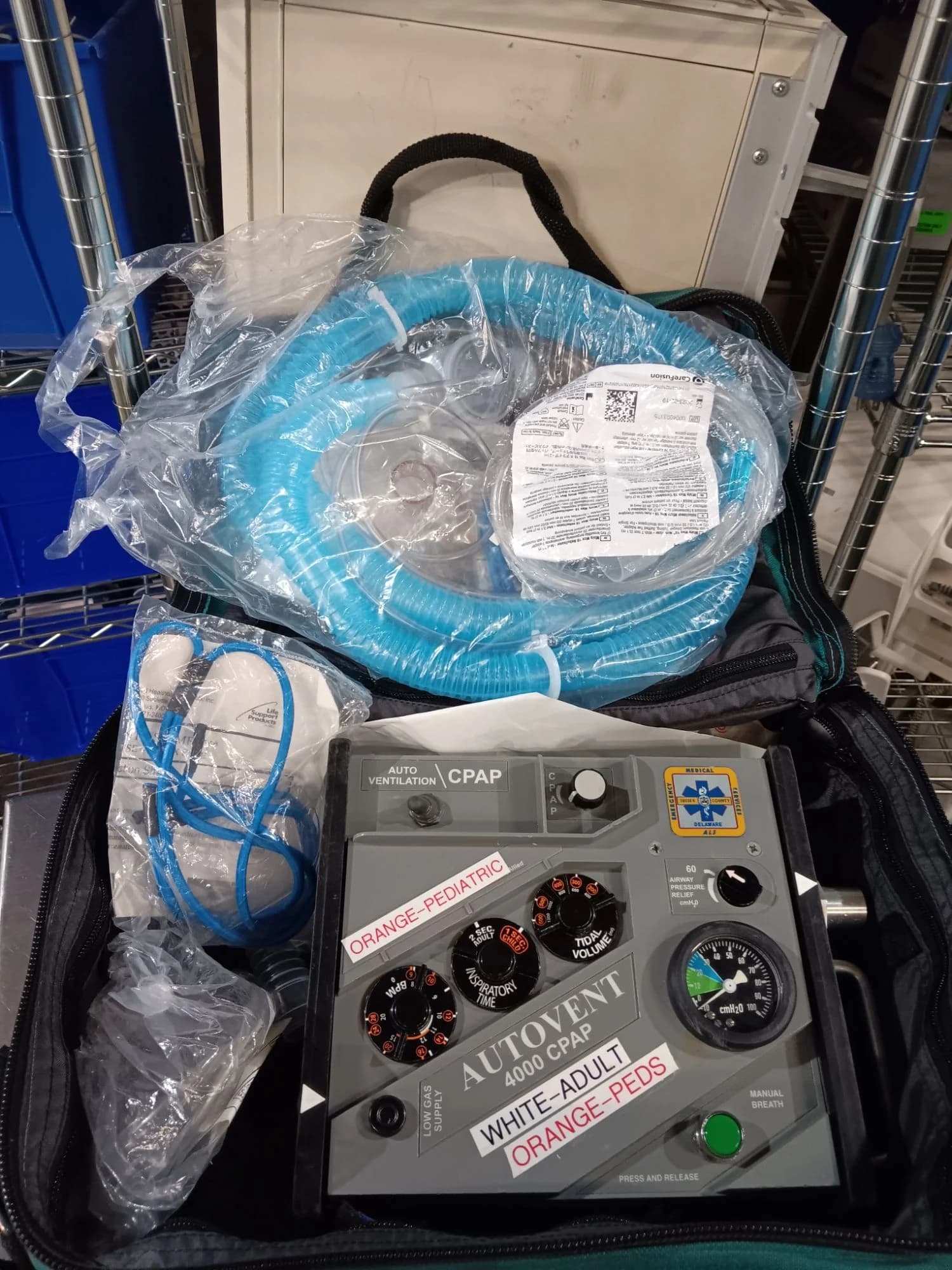 ALLIED HEALTHCARE AutoVent 4000 Anesthesia ventilator