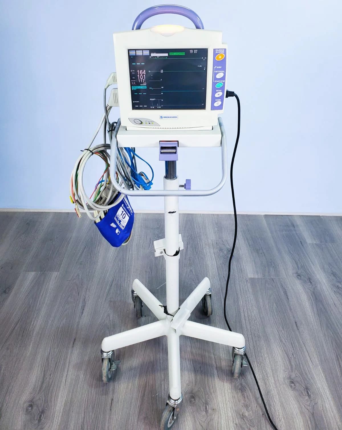 NIHON KOHDEN BSM-2301K Patient monitor