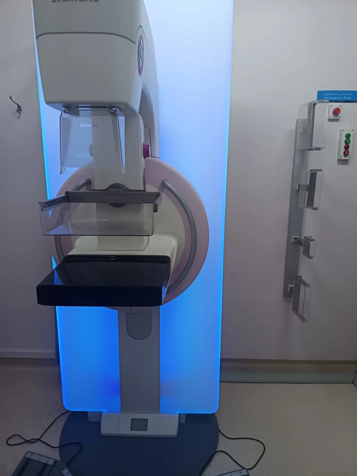 SIEMENS MAMMOMAT Inspiration Mammography Machine