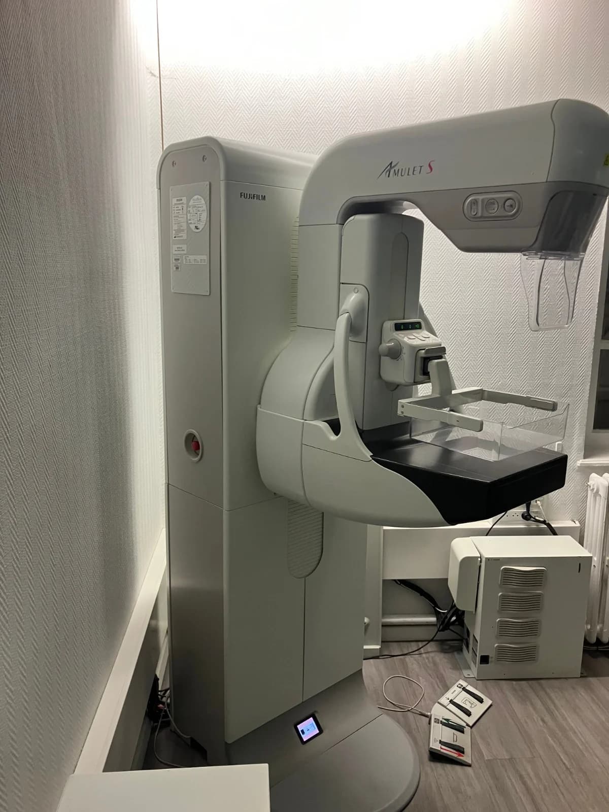 FUJIFILM Amulet S Mammography Machine