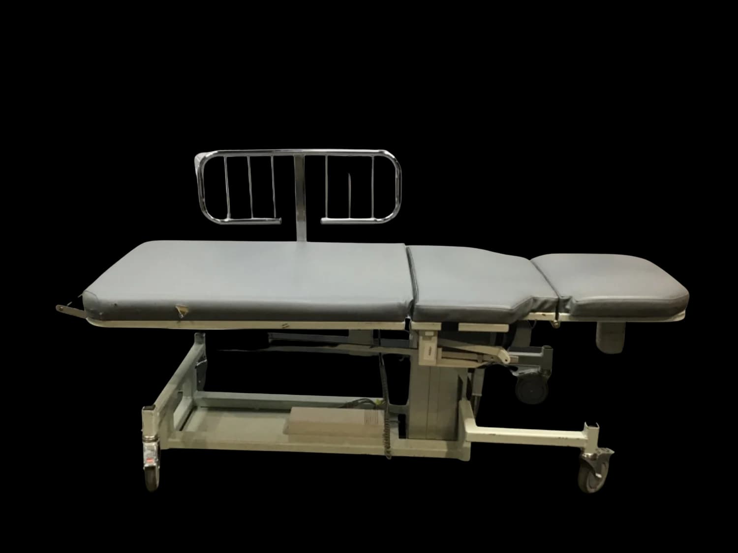 MEDICAL POSITIONING 2084 Ultrasound Examination Table