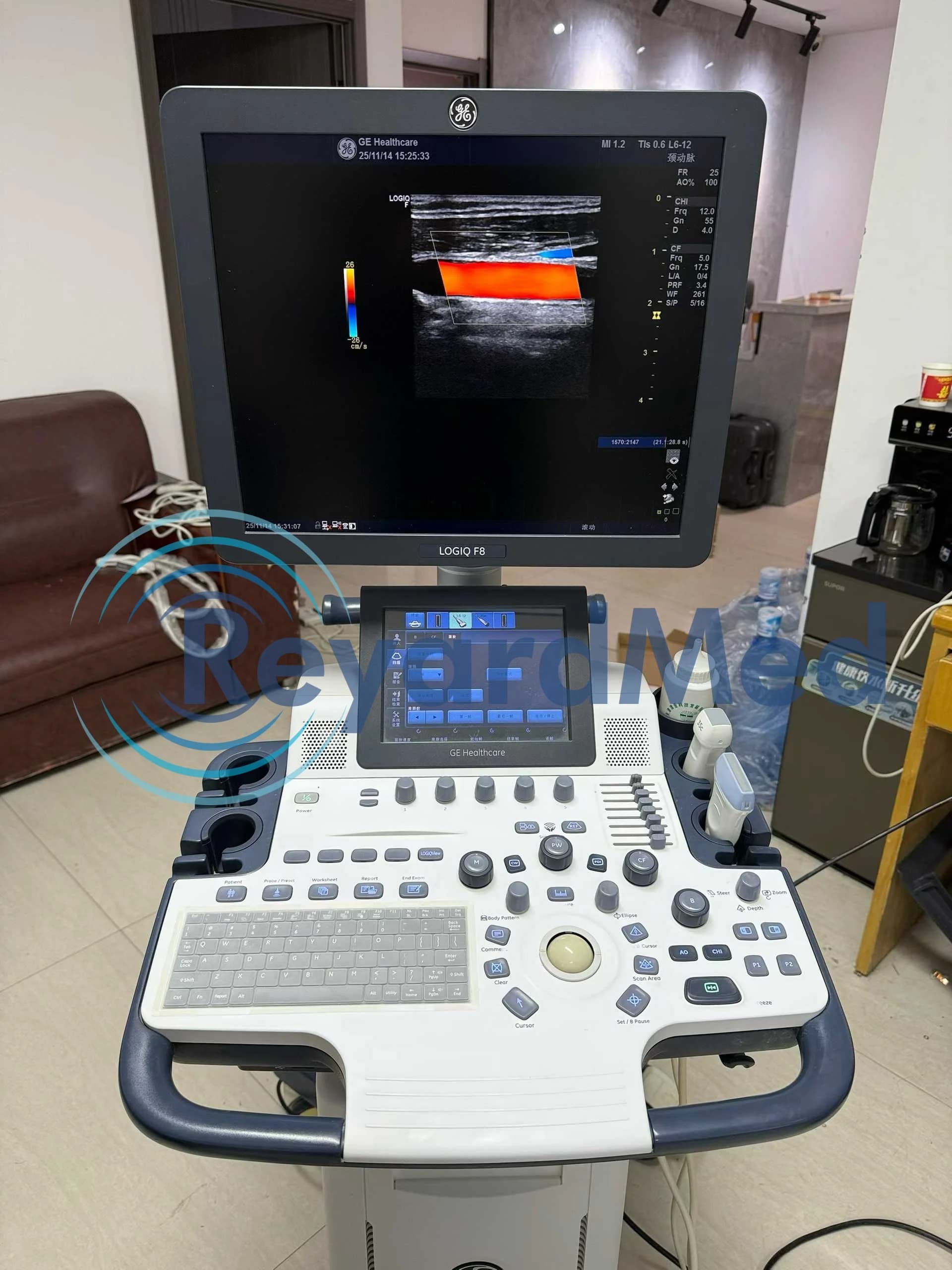GE Logiq F8 Ultrasound Machine