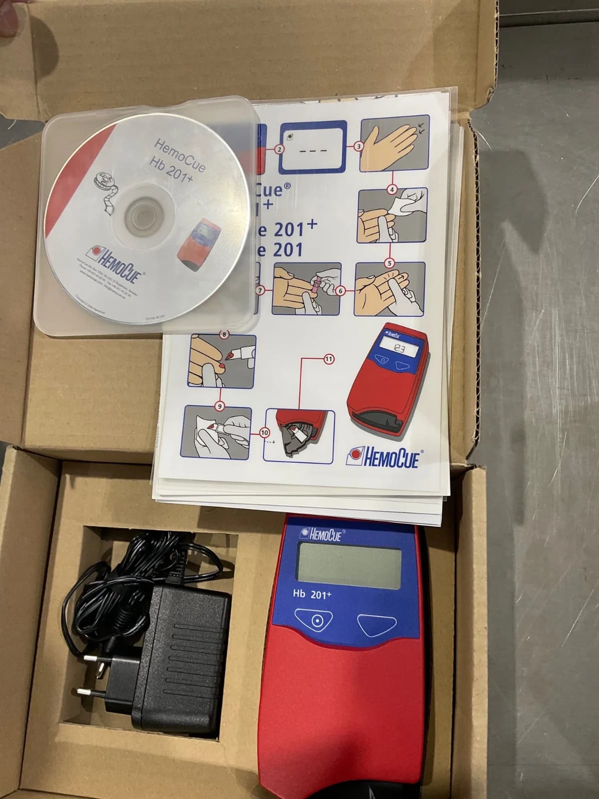 HEMOCUE Hb 201 plus Hemoglobin analyzer