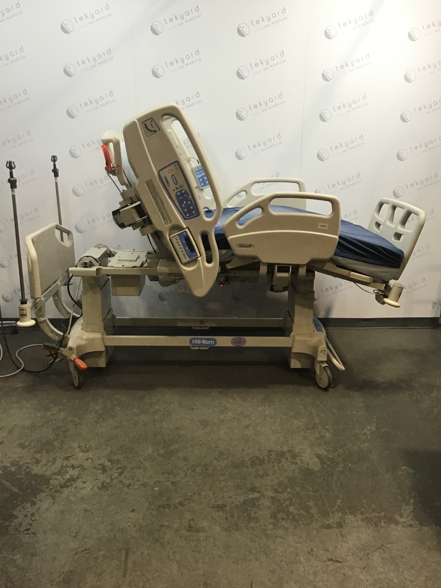 HILL-ROM CareAssist ES Hospital Bed