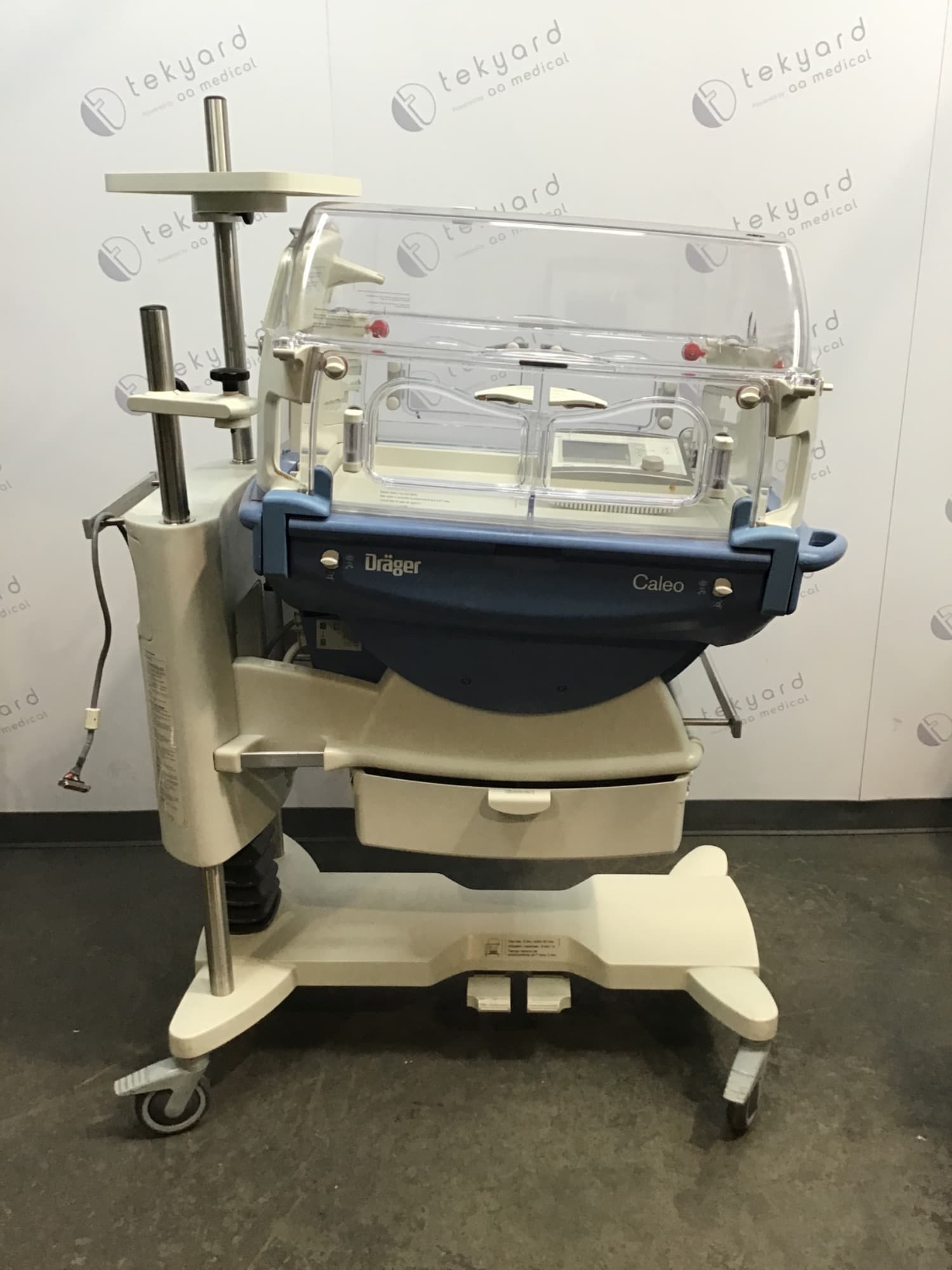 DRAGER Caleo Neonatal incubator