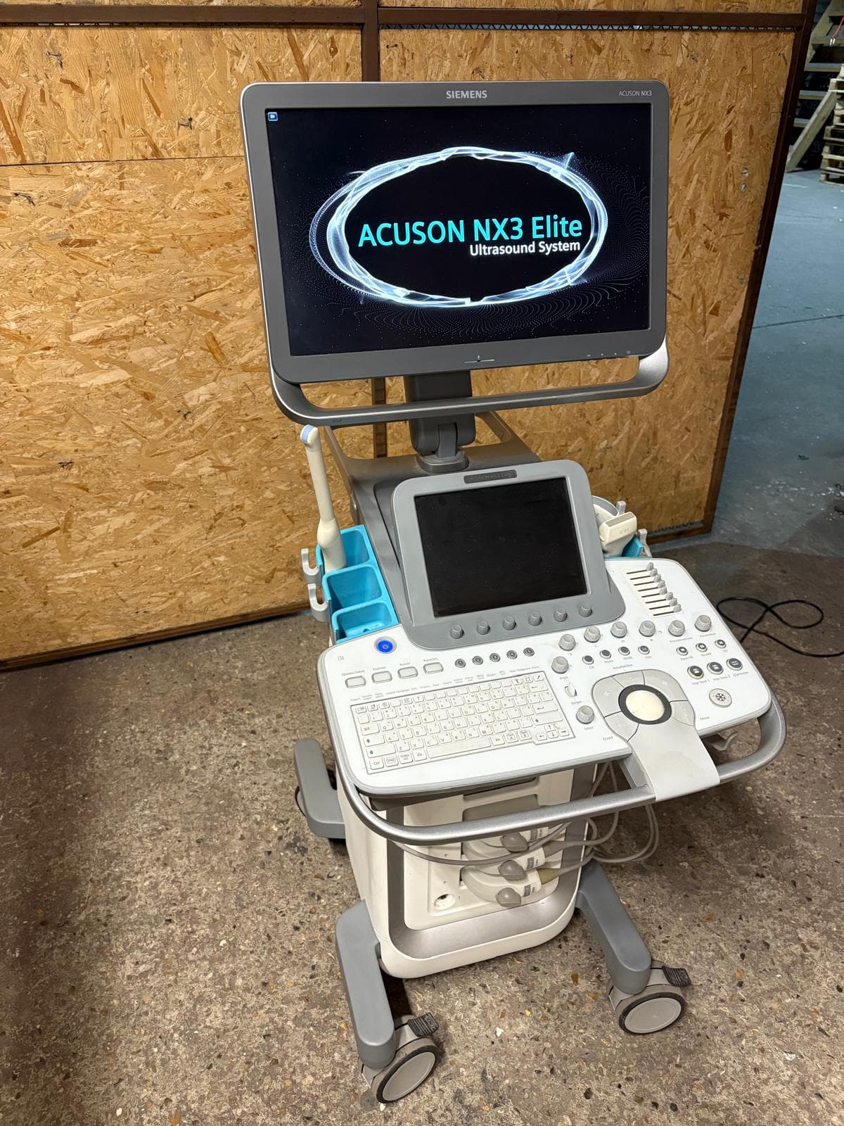 SIEMENS ACUSON NX3 Ultrasound Machine