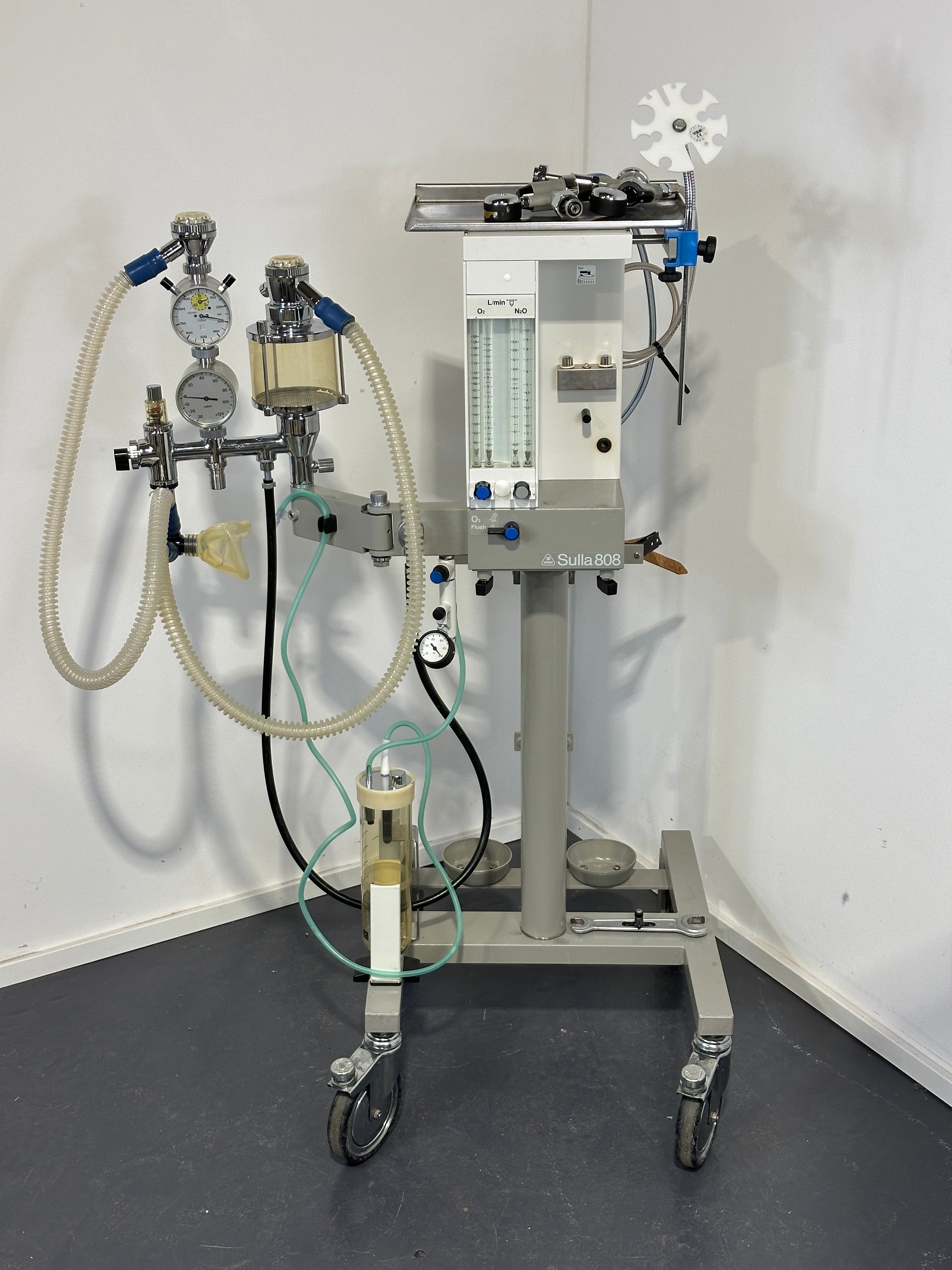 DRAGER Sulla 808 Anesthesia Machine