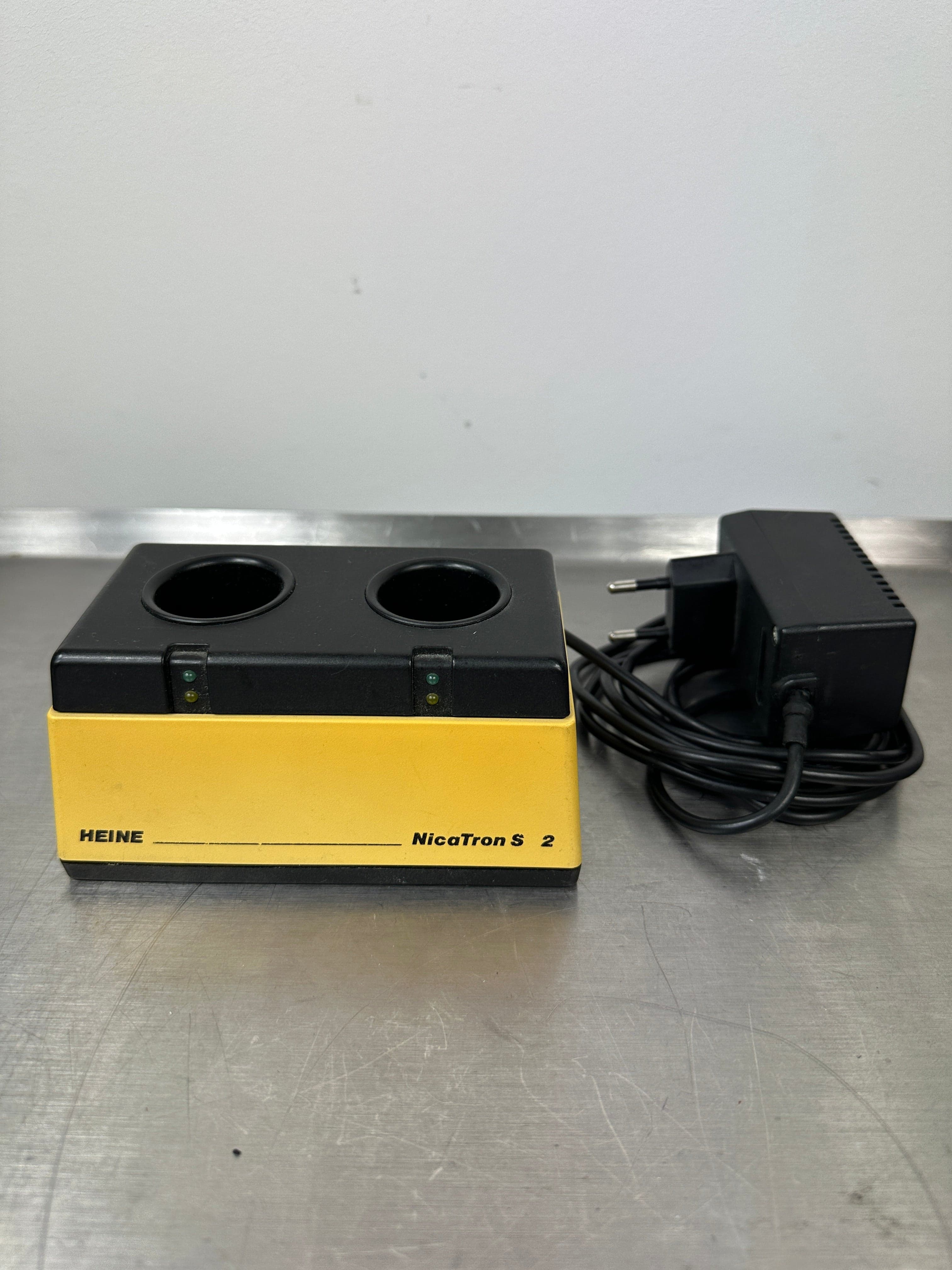 HEINE NicaTron S 2 Battery charger