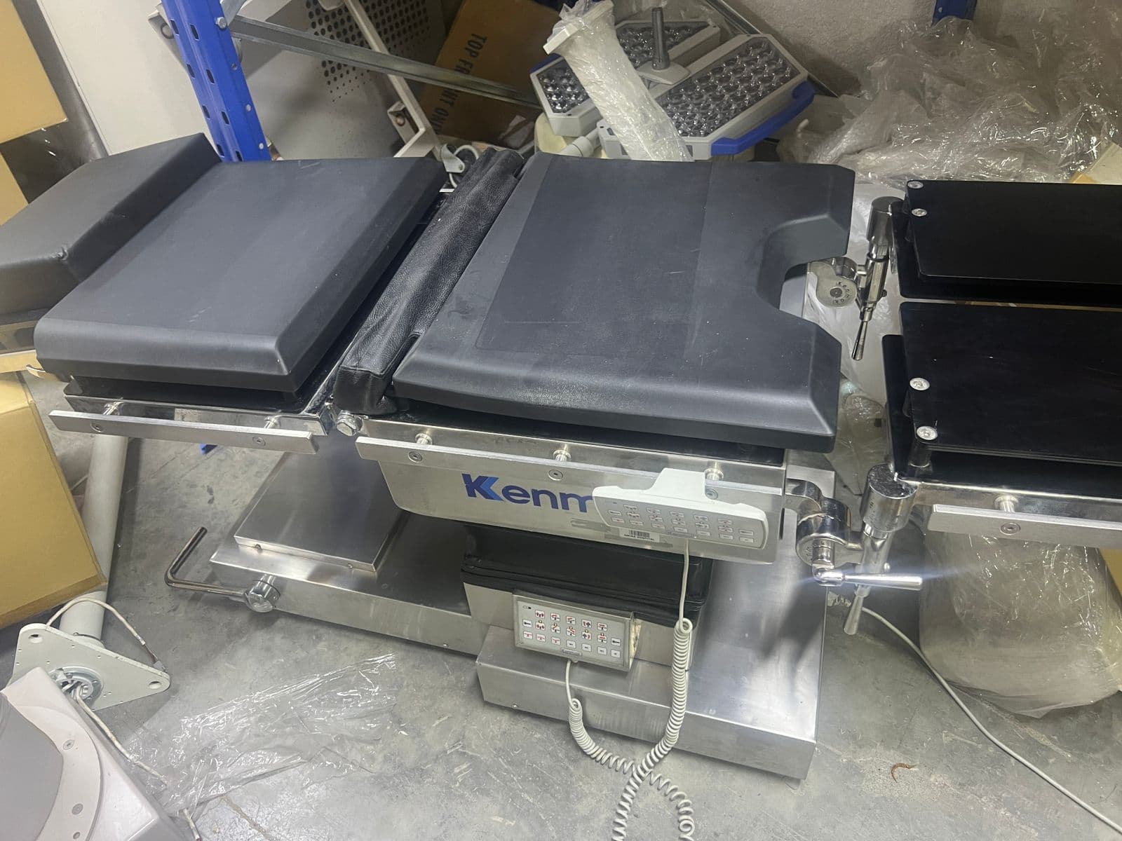 KENMARK K019/OPTA-20 Operating table