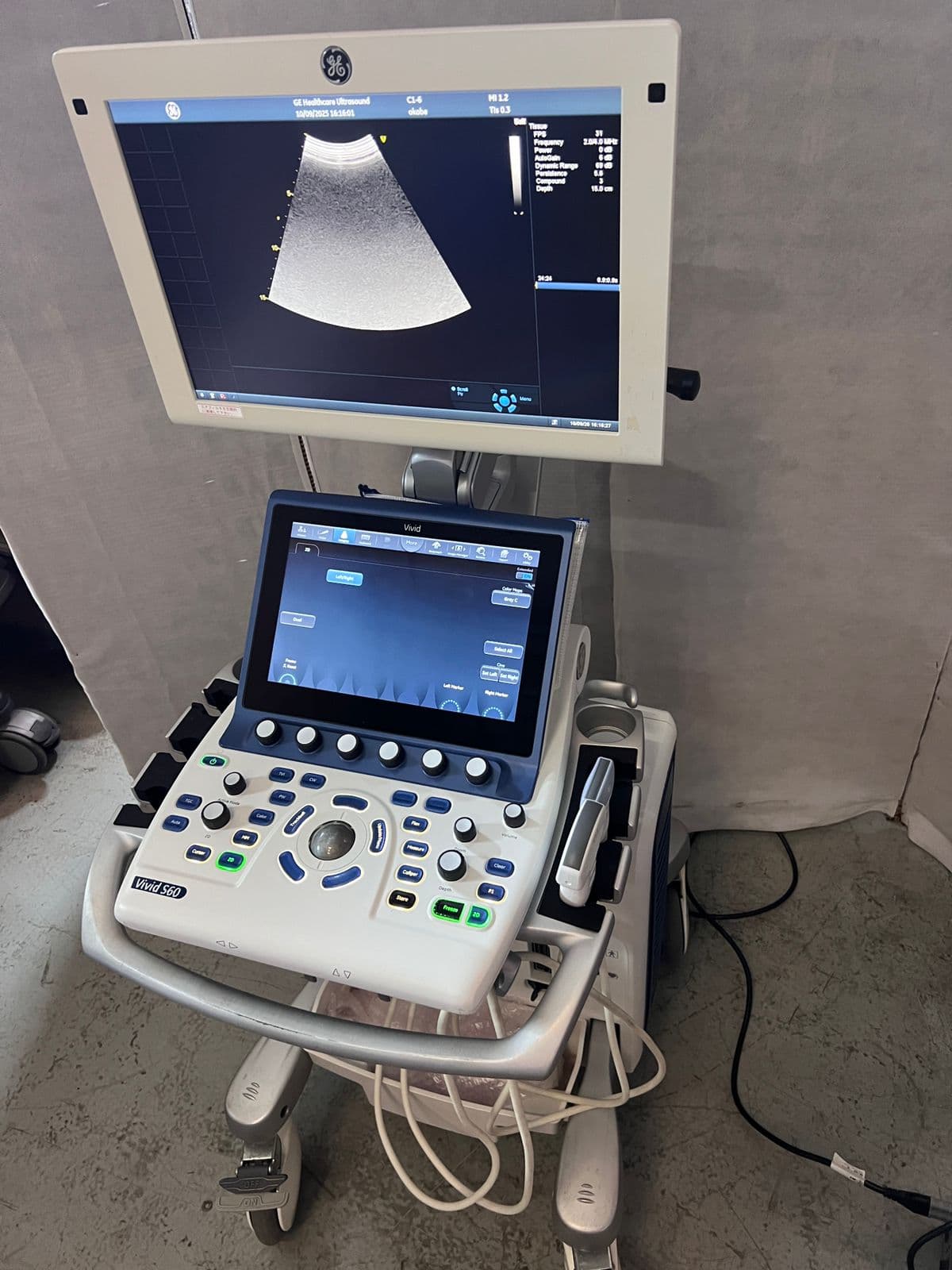 GE Vivid S60 Ultrasound Machine