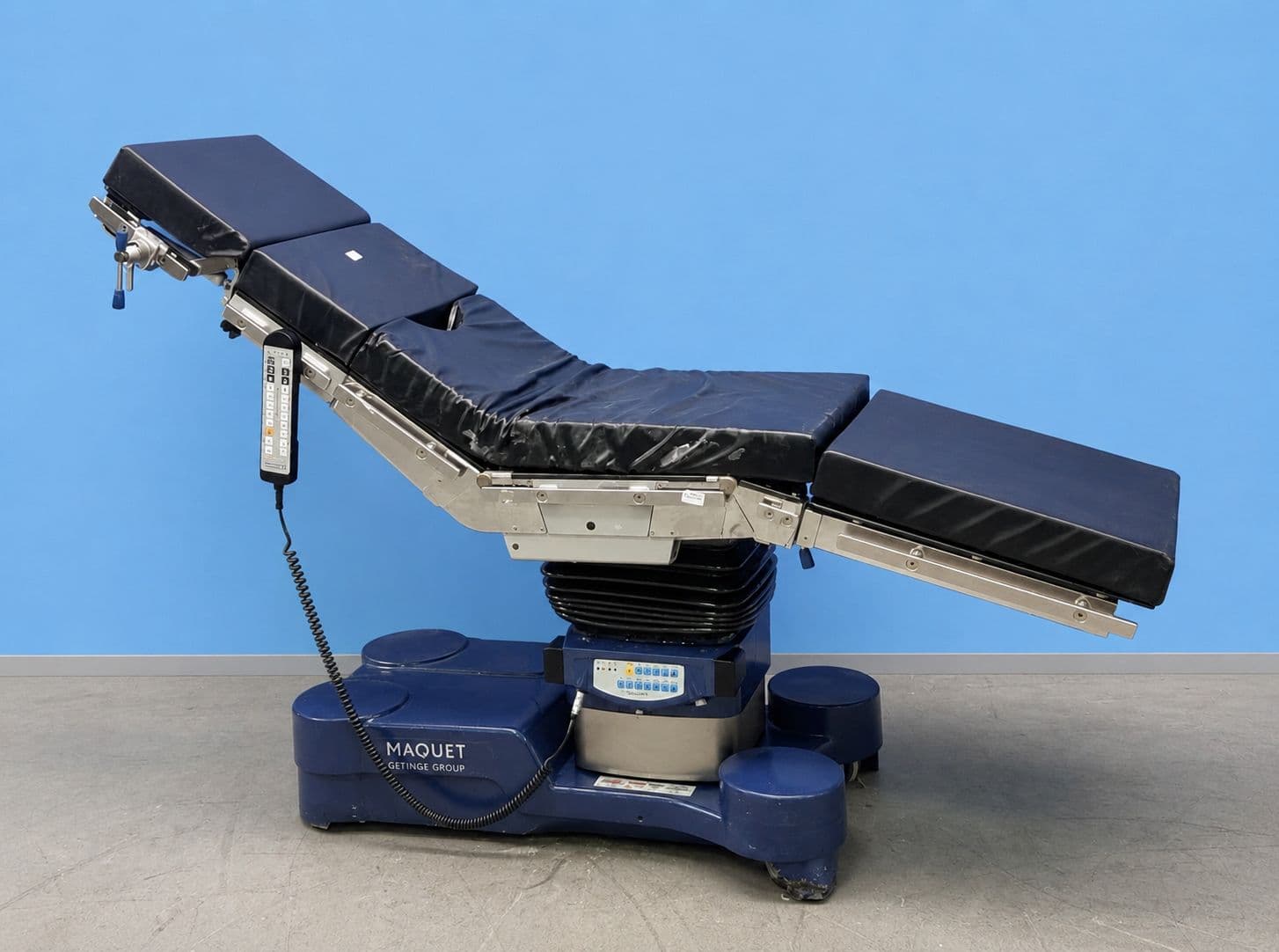 MAQUET Alphamaxx Operating table
