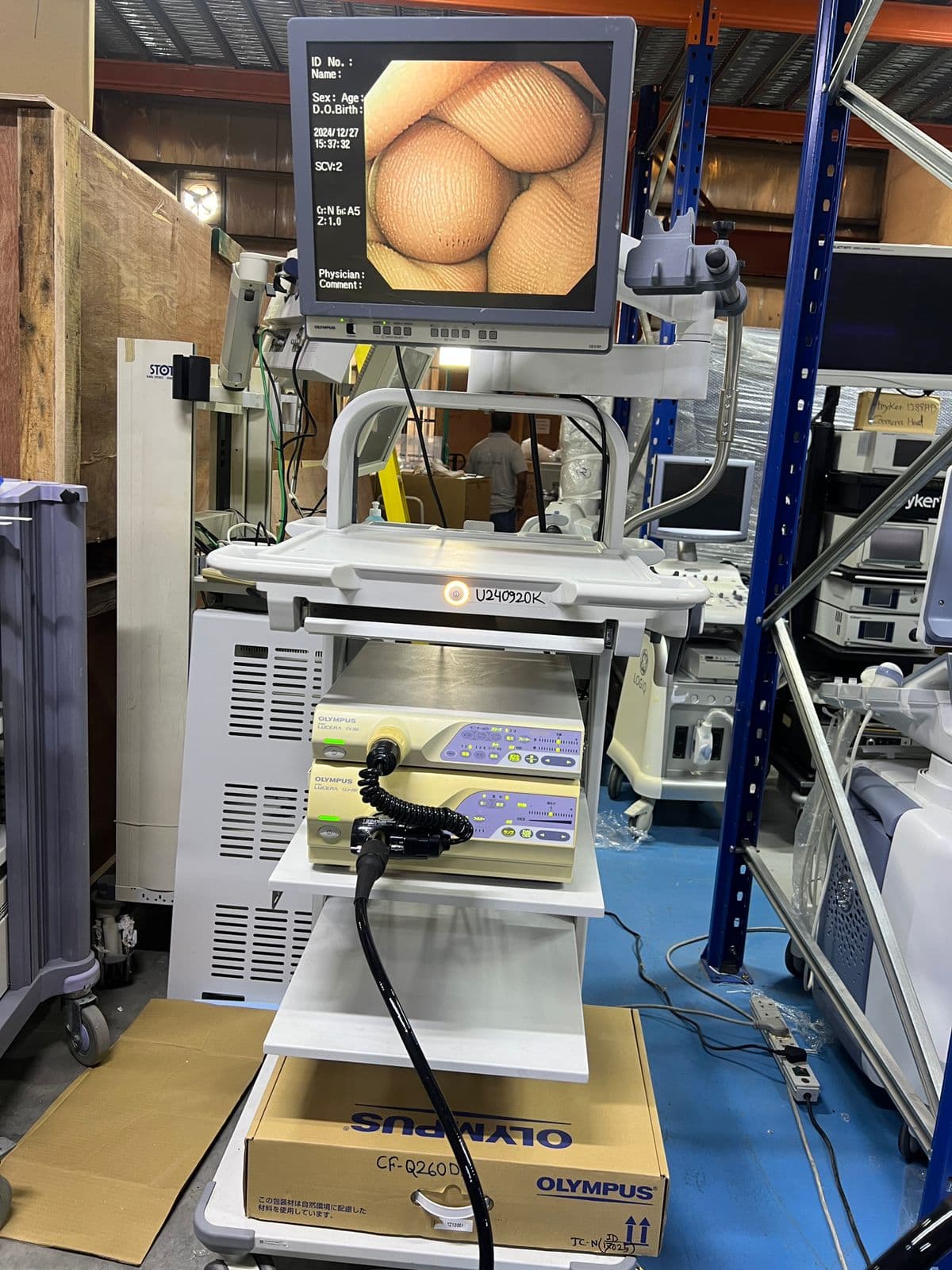 OLYMPUS Evis Lucera CV-260/CLV-260 Endoscopy System