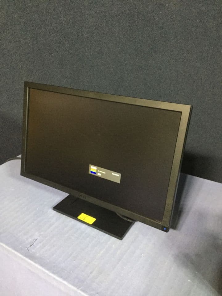 For Sale DELL E2211H Computer Monitor 21.5 Inch