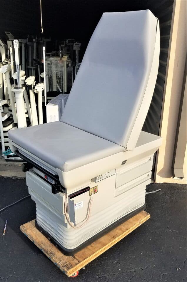 For Sale MIDMARK Power Exam Tables 405 with New Graphite Upholstery Exam Table