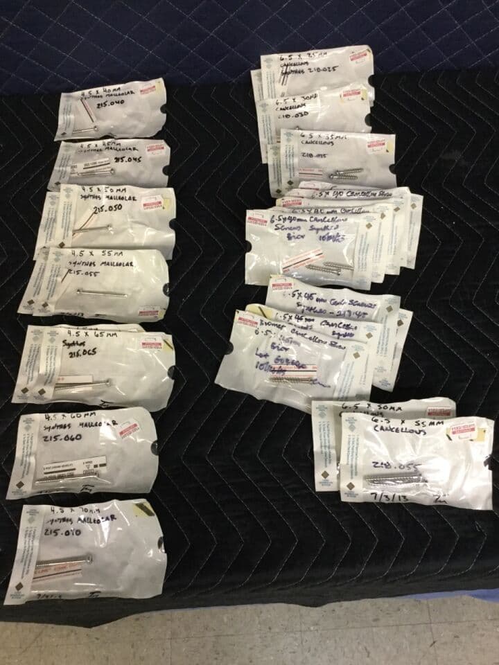 For Sale SYNTHES Various Bone screws, Cannulated