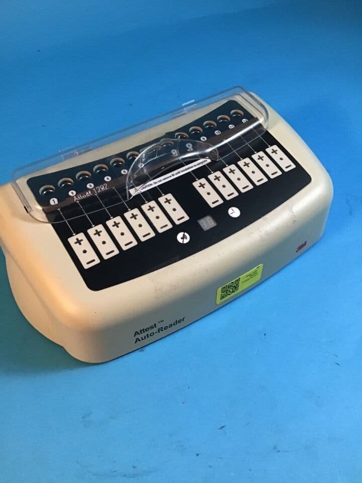 For Sale 3M Attest Auto-Reader 290 Spre test incubator