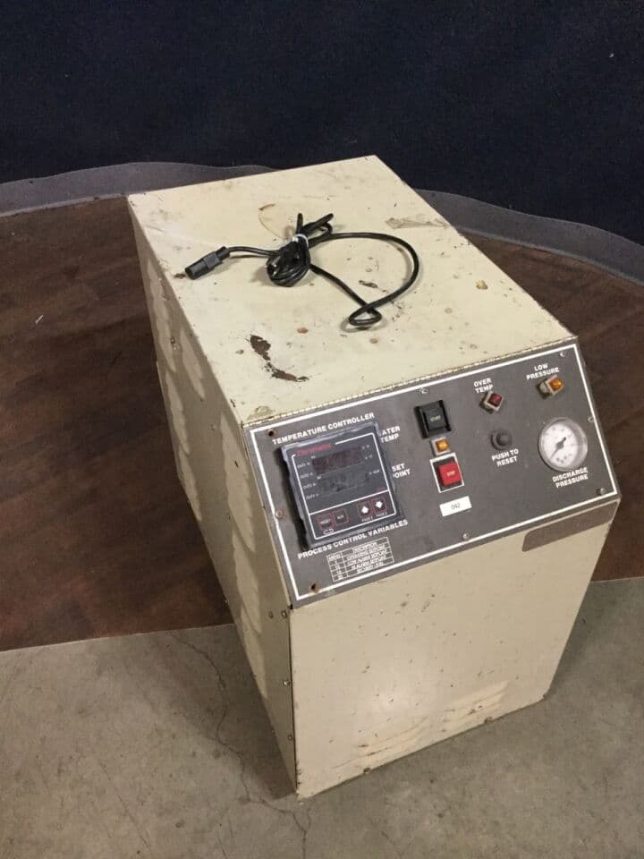 For Sale CHROMALOX ADVANCED THERMAL TECHNOLOGIES -275-9xx Temperature Controller Pump