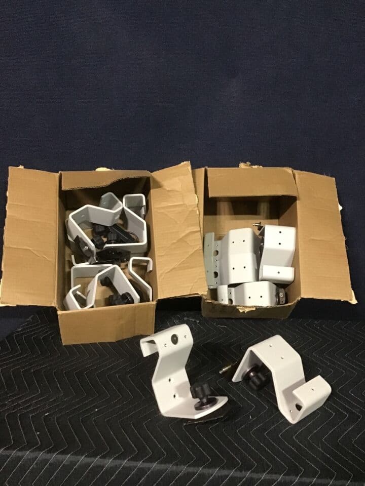 For Sale WELCH ALLEN spot VSM Mounting Brackets box of 6