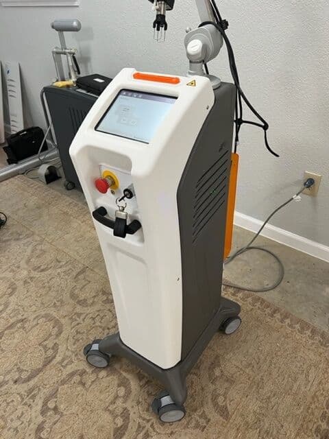 For Sale DEKA TETRA COOLPEEL Laser - Co2