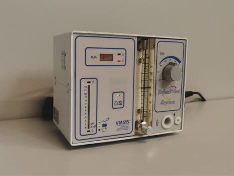 For Sale VIASYS Infant Flow Systen Ventilator