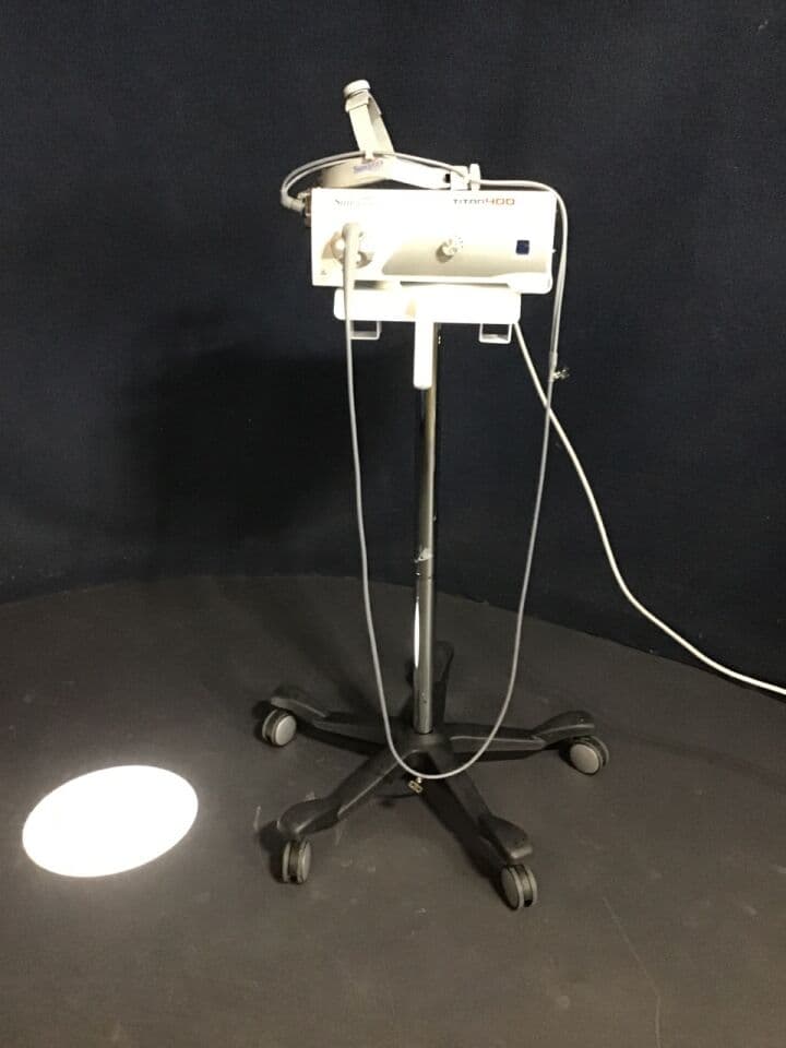 For Sale SUNOPTICS SURGICAL S400T Light Source and headlight