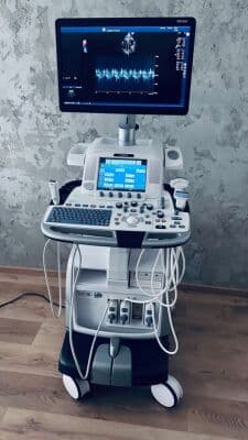 For Sale GE Logiq R.6 XDclear with CW Doppler option General Ultrasound