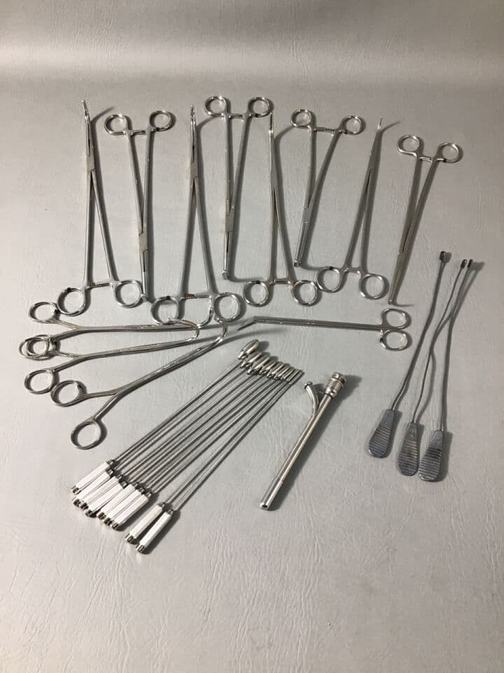 For Sale Open Duct Lapchole Instrument Set: