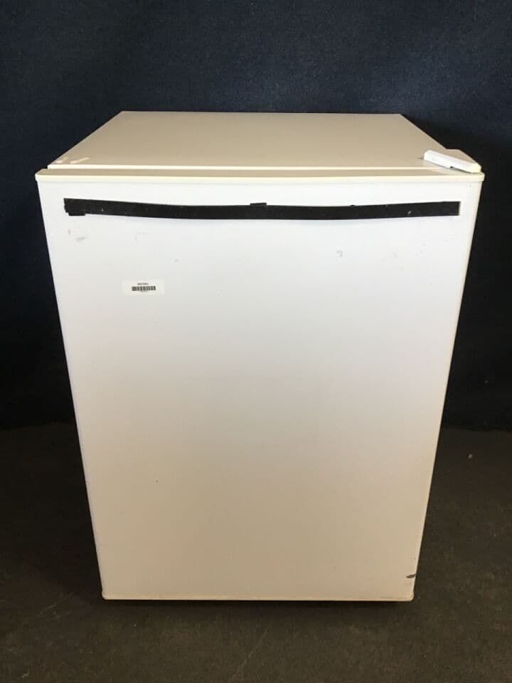 For Sale GE CMR06AAPWW Spacemaker Compact Refrigerator