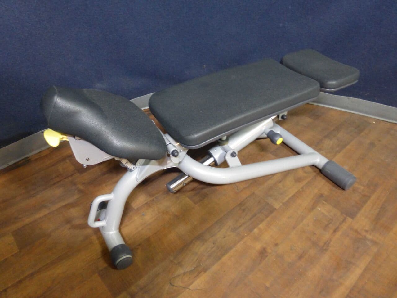 For Sale TECHNOGYM Element Exercise Bench (RS)