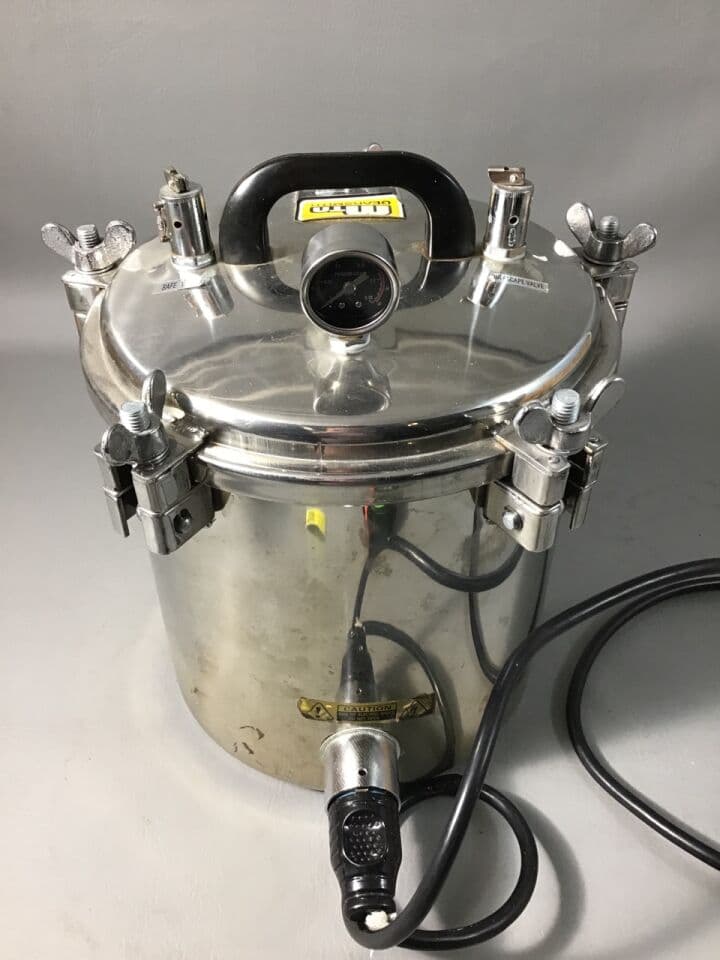 For Sale GEARSMITH YX-12LM Portable Pressure Steam Sterilizer