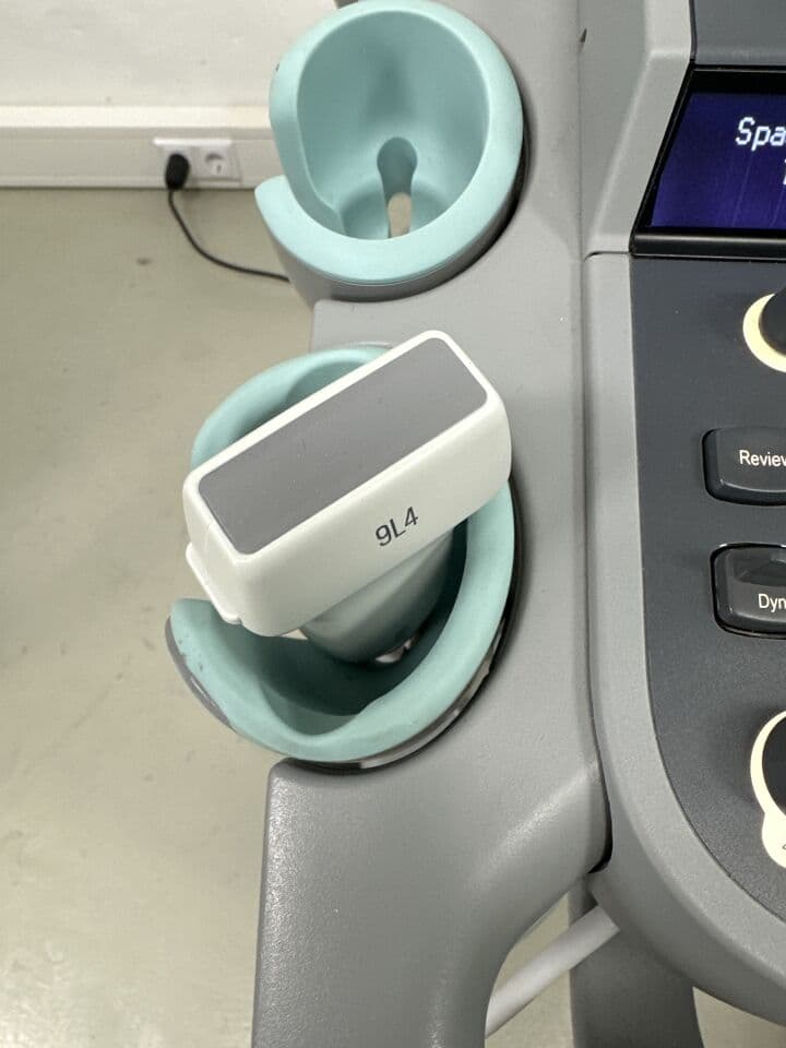 For Sale SIEMENS 9L4 Ultrasound Transducer