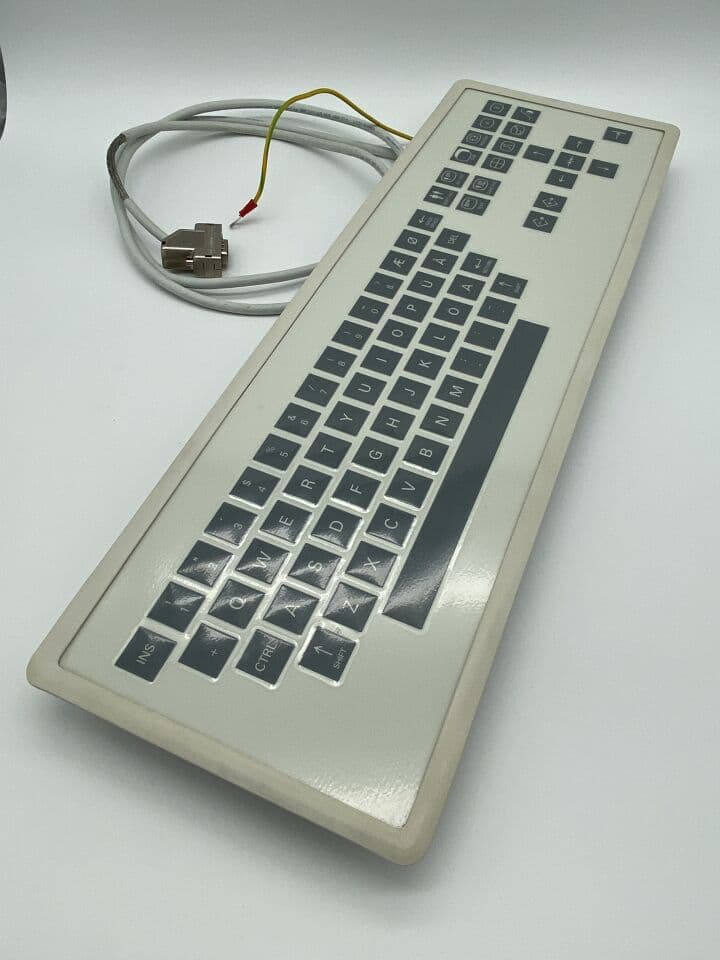 For Sale SIEMENS Siremobil Compact L Keyboard Roman #SMC C-Arm Parts P/N 3778383 - 3778391