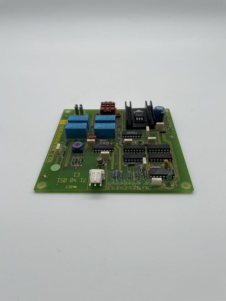 For Sale SIEMENS Siremobil ISO-C Switch-off delay board C-Arm Parts P/N 7140051