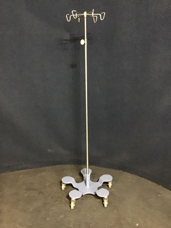 For Sale IV Pole: 4 Hook 5 Caster Base