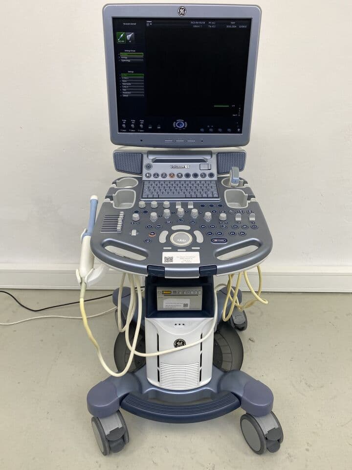 For Sale GE HEALTHCARE Voluson S6 OB / GYN - Vascular Ultrasound