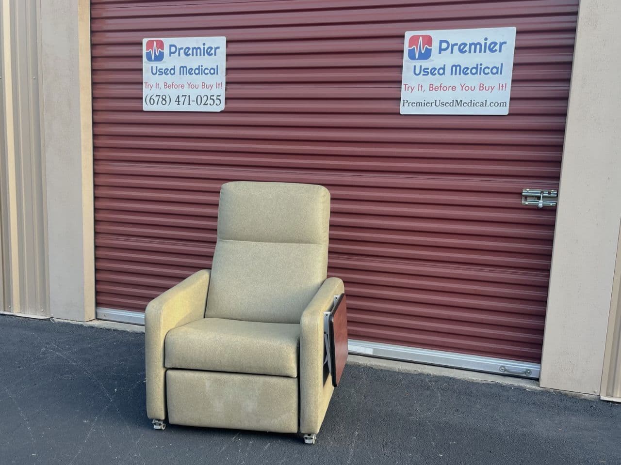 For Sale IV Recliner w Original Green Upholstery Stretcher