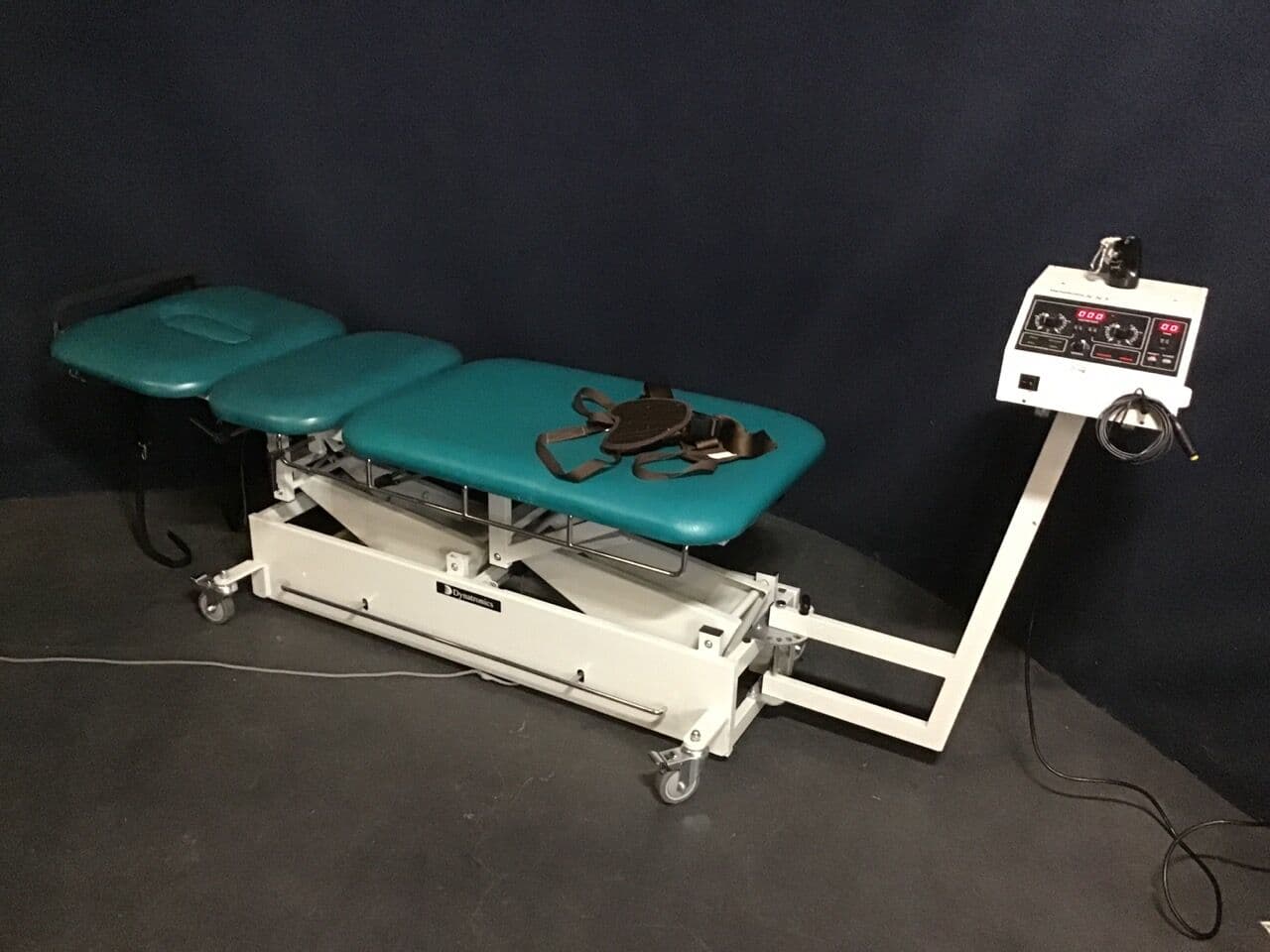 For Sale DYNATRONICS Dynatron T4 and 900-A Traction Machine and Traction Table