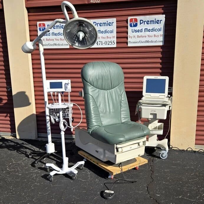 For Sale MIDMARK RITTER 622 Shetland Spruce Upholstery Exam Table