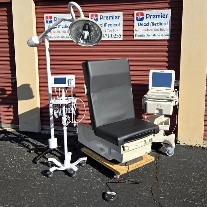 For Sale MIDMARK RITTER 622 New Black Standard Upholstery Exam Table