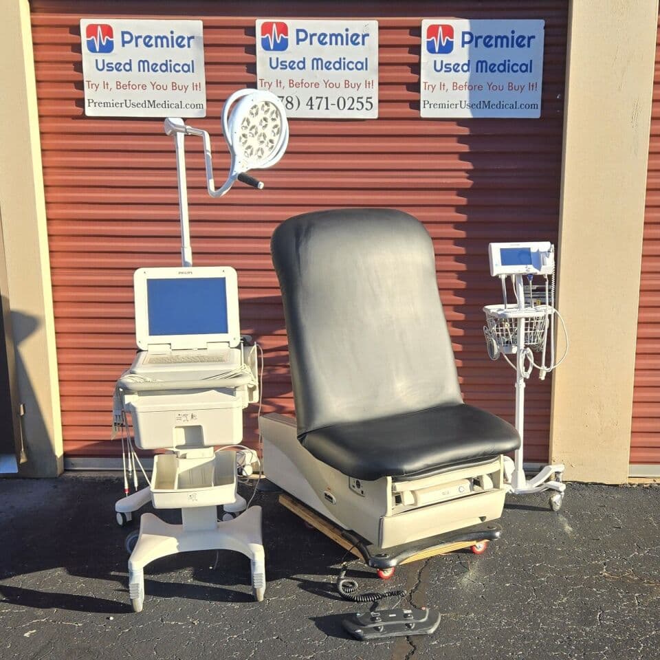 For Sale MIDMARK RITTER 625 New Black Wide Upholstery Exam Table