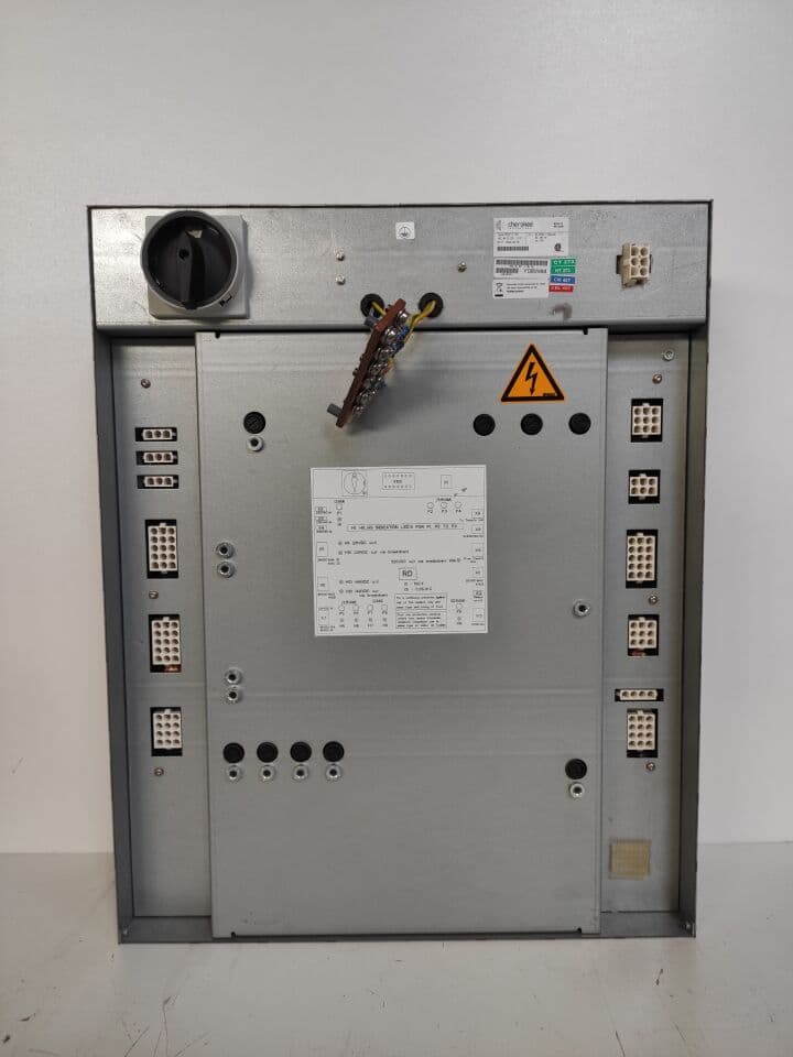 For Sale PHILIPS Multi Diagnost Eleva power distribution unit 120 Volt Rad Room Parts P/N 941502111011