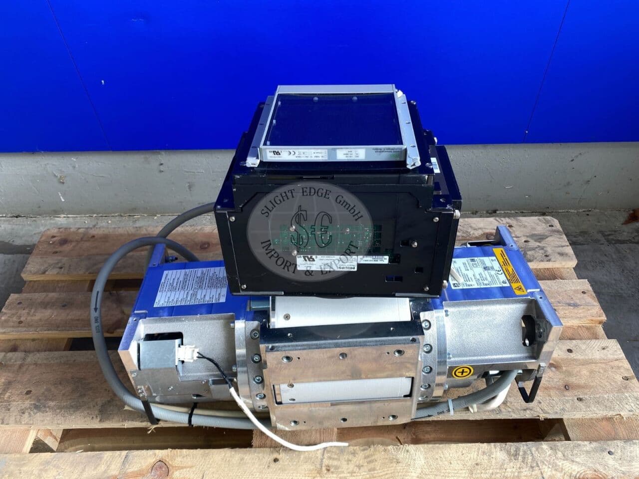 For Sale PHILIPS Allura Xper FD 10 X-Ray Tube Angio Lab Parts P/N 989000085142 / 989000004701